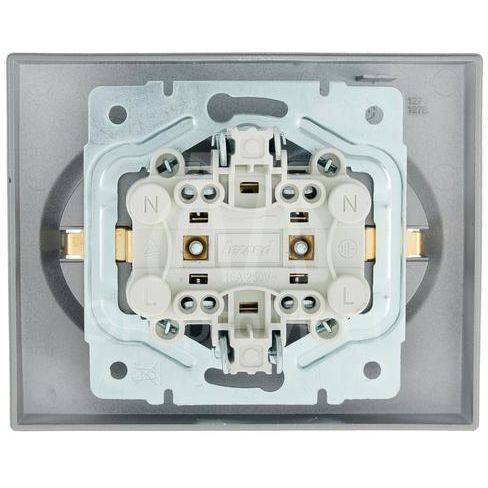 Розетка 2-м СП VESNA с заземл. ПБТ платина LEZARD 742-3500-127B