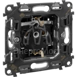 Механизм розетки 1-м СП Valena In&#039;matic 16А IP20 250В 2К+З винт. зажимы Leg 753025