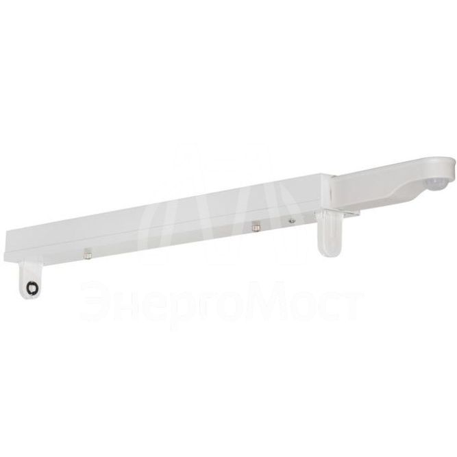 Облучатель бактерицидный открытый потолочный LINEAR HOUSING 440 1xTUBE (под бакт.лампу 15Вт) UVC SENSOR LEDVANCE 4058075522084