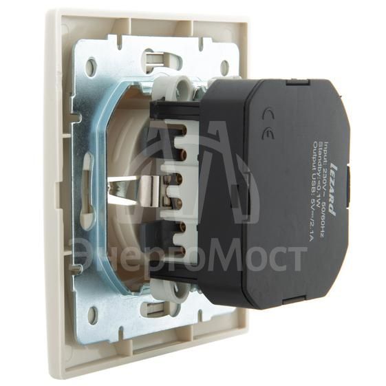 Розетка 1-м СП Мира 16А с з/к +USB крем. LEZARD 701-0303-181