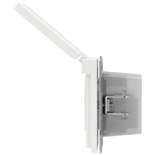 Розетка силовая KANT IP44 2P+E защ. шторки с крышкой бел. магнолия DKC 7000013