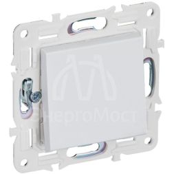 Выключатель перекрестный 1-кл. SKANDY 10А SK-V03W арктич. бел. IEK SK-V13-0-10-K01