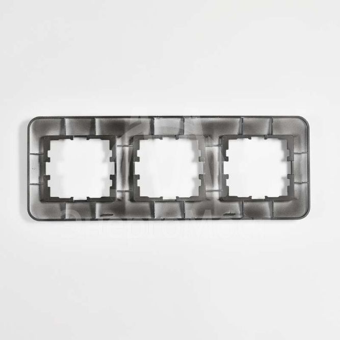 Рамка 3-м KARINA LIFE горизонт. черн. бархат LEZARD 708-4200-148