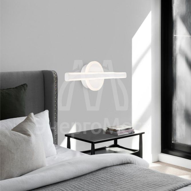 Светильник Supple 18Вт IP20 бра настен. Freya FR6099WL-L28W