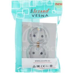Розетка 2-м СП VESNA с заземл. со шторками ПБТ платина LEZARD 742-3500-178B