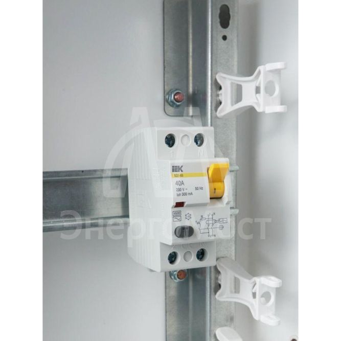 Выключатель дифференциального тока (УЗО) 2п 40А 300мА тип AC ВД1-63 IEK MDV10-2-040-300