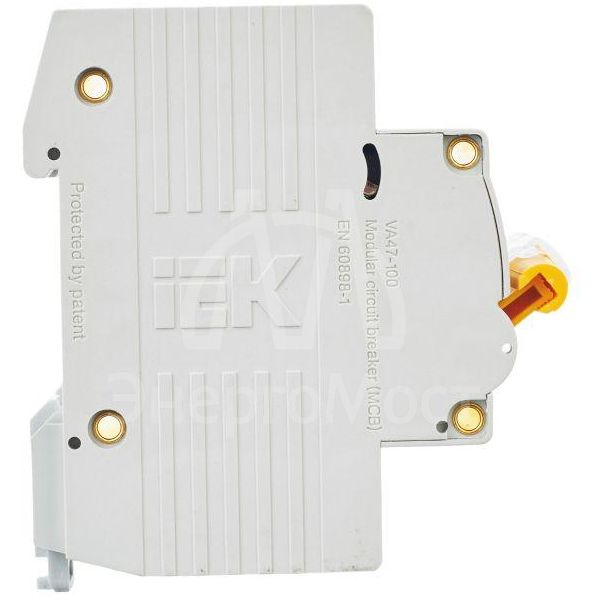 Выключатель автоматический модульный 3п C 32А 10кА ВА47-100 IEK MVA40-3-032-C