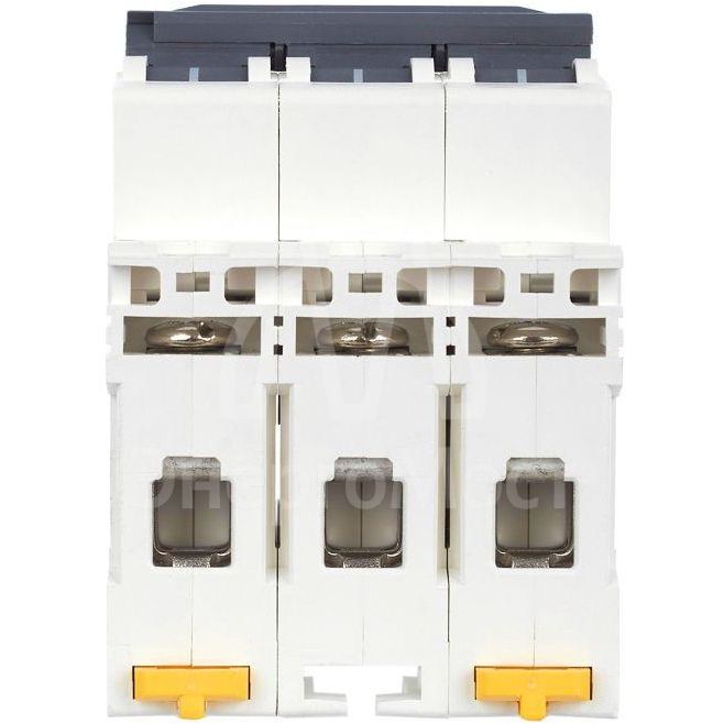 Выключатель автоматический 3п C 10А M06N ARMAT IEK AR-M06N-3-C010