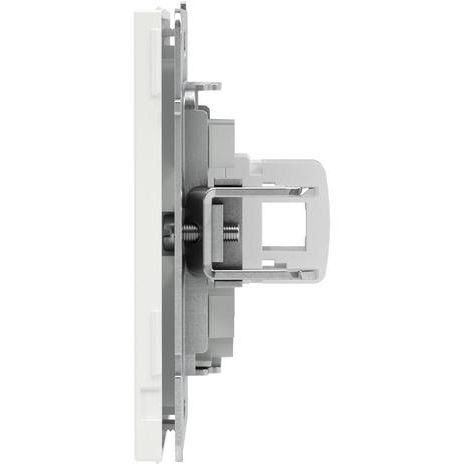 Розетка компьютерная 1-м KANT RJ45 кат.6A без шторки бел. магнолия DKC 7000673