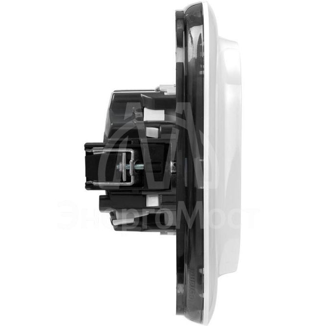 Розетка 2-м СП Valena Allure 16А IP20 250В 2х2К+З с лиц. панелью защ. шторки безвинт. зажимы бел. Leg 753726