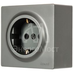 Розетка 1-мест. с заземл. LETO ПБТ платина LEZARD 752-3500-122B