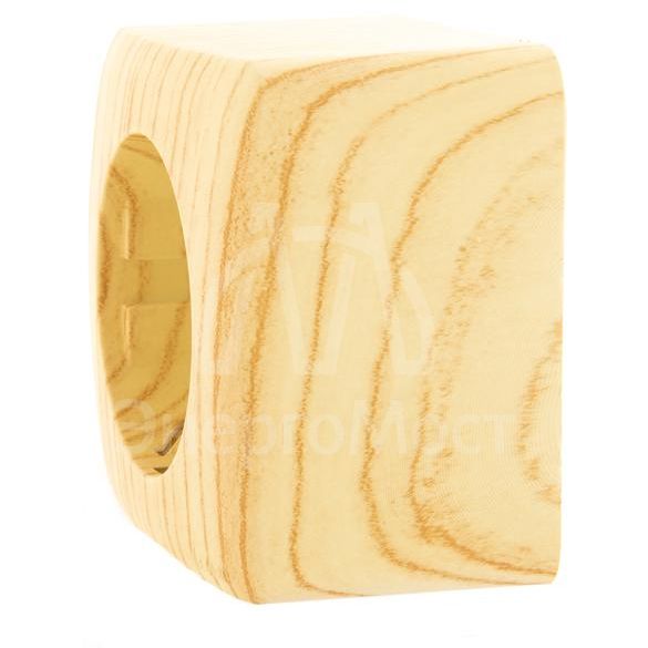 Розетка 1-м ОП VIOLA с заземл. беленый дуб LEZARD 751-5200-122