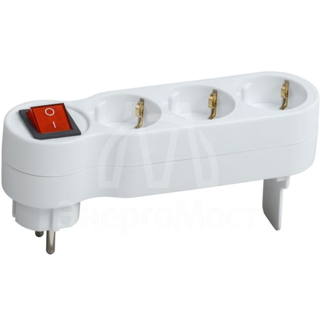 Тройник Т-01/03В 3 места 2P+PE 16А с выкл. бел. IEK WTP10-16-03-ZK-K01