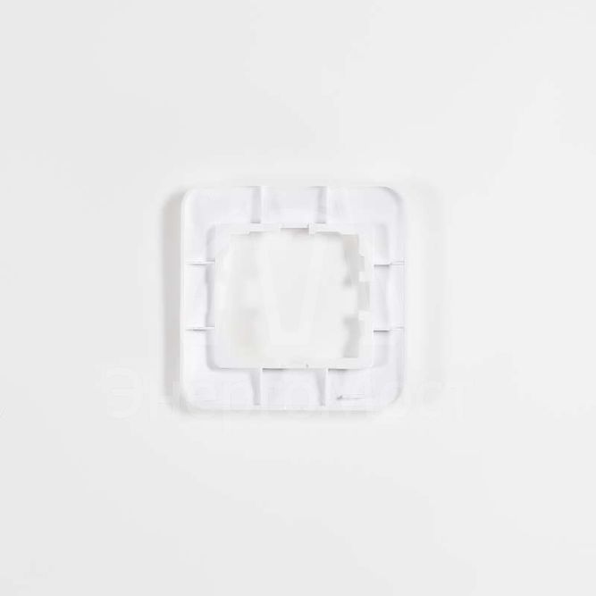 Рамка 1-м KARINA LIFE горизонт. жемчуж./бел. перламутр. LEZARD 708-3000-146