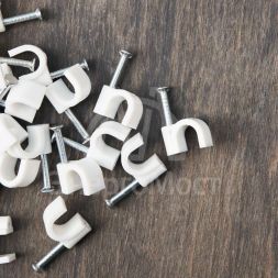 Скоба крепежная круглая d6мм (уп.50шт) Rexant 07-4006