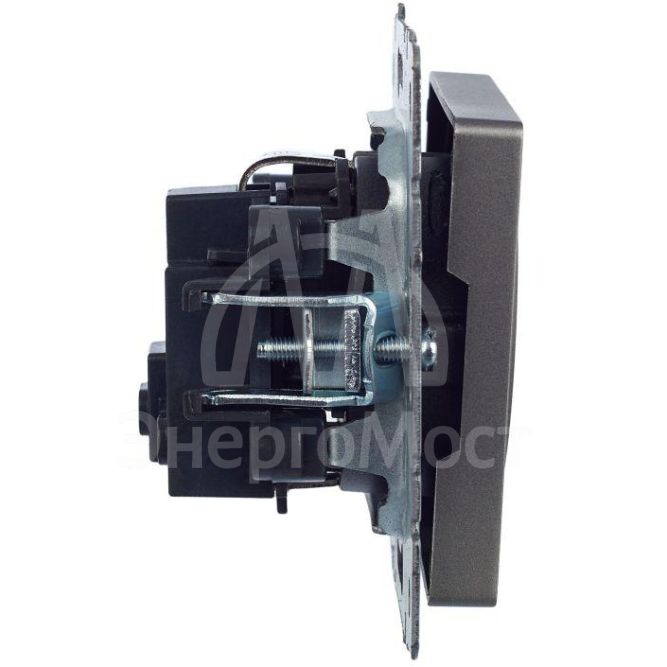 Розетка 1-м СП BRITE РС14-1-0-БрС 16А с заземл. защ. шторки сталь IEK BR-R14-16-K46