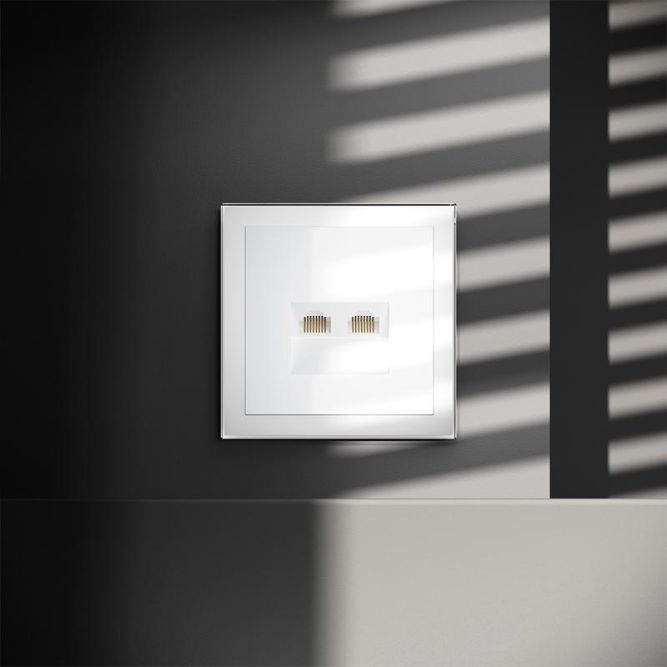 Розетка компьютерная 2-м СП S70 RJ45 + RJ45 кат.6 механизм бел. глянцевый Voltum VLS060201