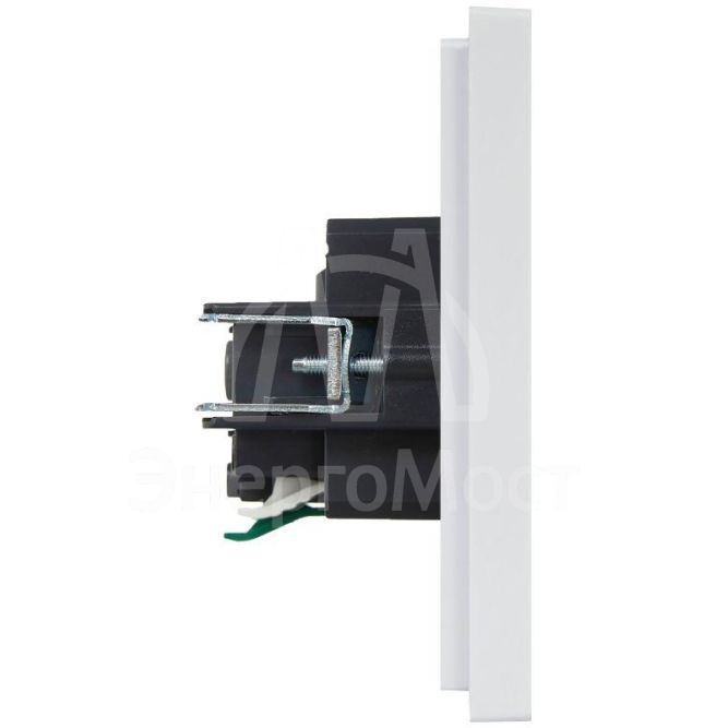 Розетка СП FORTE&amp;amp;PIANO FP213 16А с заземл. защ. шторки безвинт. крепл. бел. IEK FP-R14-16-1-K01