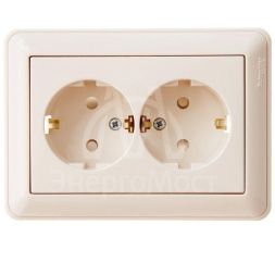 Розетка 2-м СП W59 защ. шторки с заземл. сл. кость SchE RS16-255-28 (РС16-255-28)