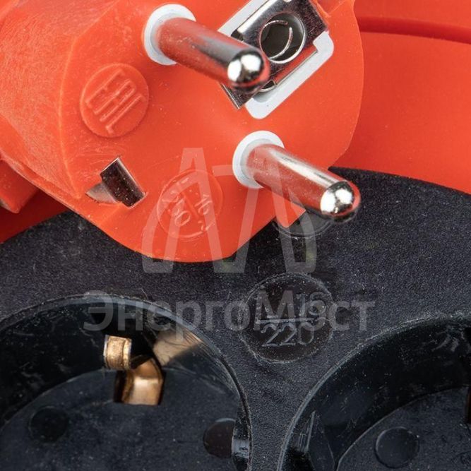 Удлинитель на катушке 4х50м с заземл.10А IP20 Атлант 2.0 ПВС 3х1 2.2кВт PROxima EKF UKA02-10-310-4-50