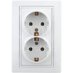 Розетка 2-м СП Plano 1Э-205-01 16А IP20 250В 2х2P+E Schuko без лапок бел. Intro Б0038830
