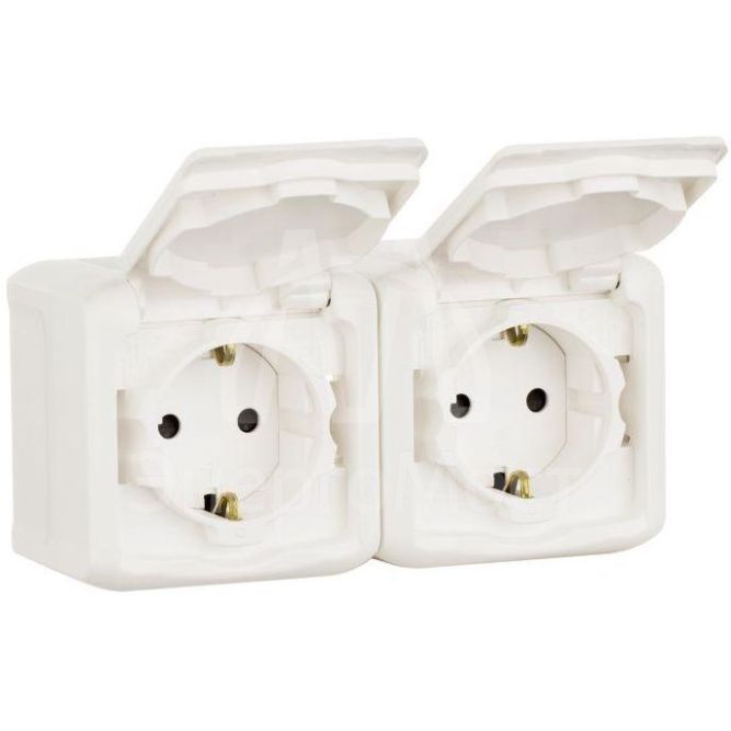 Розетка 2-м ОП Quteo 16А с защ. крышкой защ. шторки с заземл. IP44 бел. Leg 782323