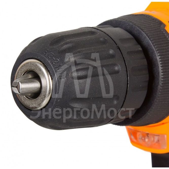 Дрель-шуруповерт Вихрь ДА-12Л-2КН с набором инструментов