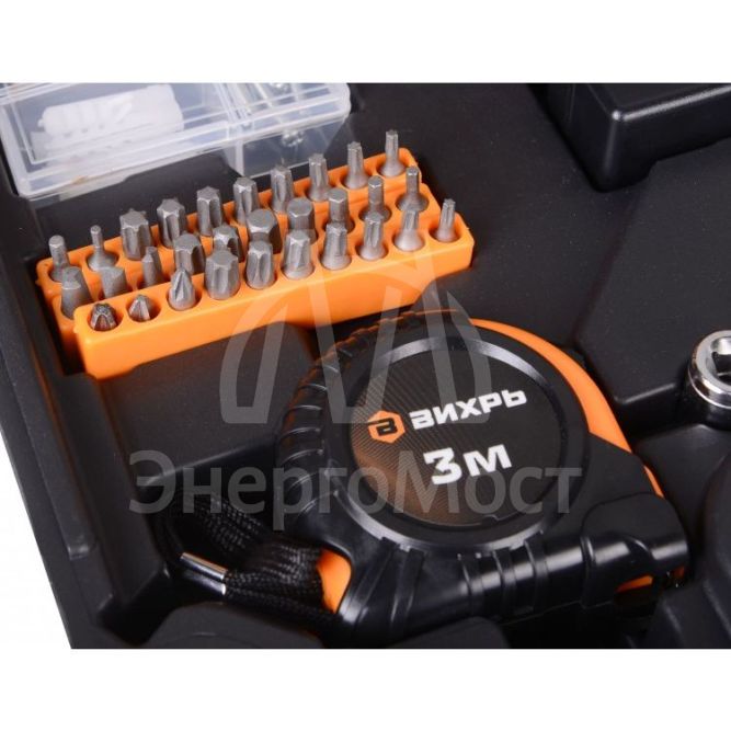 Дрель-шуруповерт Вихрь ДА-12Л-2КН с набором инструментов