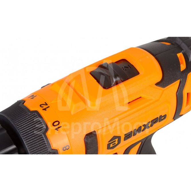 Дрель-шуруповерт Вихрь ДА-12Л-2КН с набором инструментов