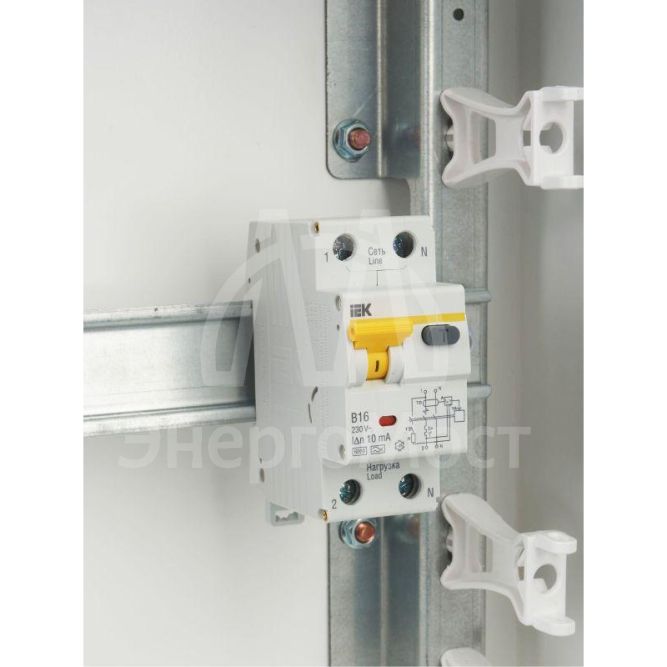 Выключатель автоматический дифференциального тока 2п (1P+N) B 16А 10мА тип A 6кА АВДТ-32 IEK MAD22-5-016-B-10