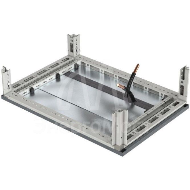 Уплотнитель для ввода кабеля для шкафов CAE/CQE 800мм DKC R5FPC800