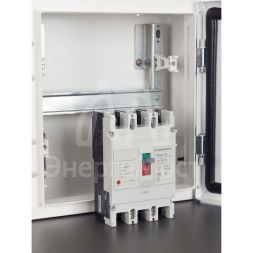 Выключатель автоматический 3п 250А 25кА ВА66-35 GENERICA IEK SAV30-3-0250-G