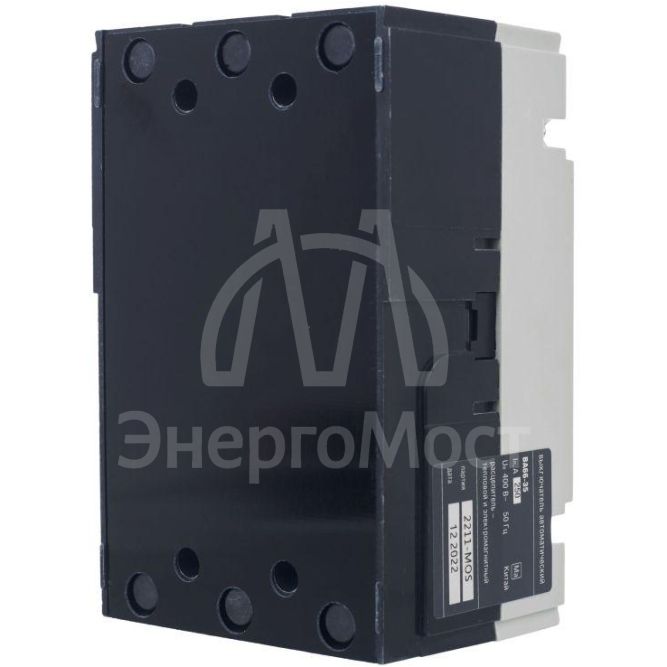 Выключатель автоматический 3п 250А 25кА ВА66-35 GENERICA IEK SAV30-3-0250-G