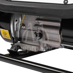 Генератор бензиновый KR3300 3.3кВт 230В 15л ручной стартер KRANZ KR-16-1133