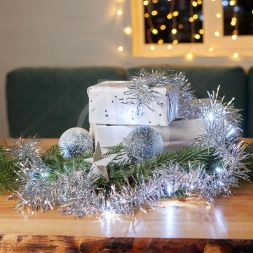 Гирлянда светодиодная &amp;quot;Мишура&amp;quot; серебр. 1.5м 10LED бел. провод прозр. 2хAA (батарейки не в комплекте) Neon-Night 304-011