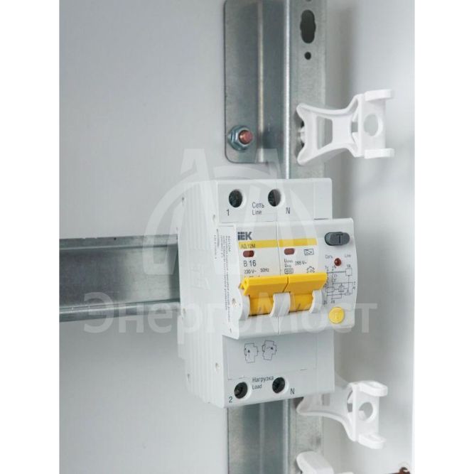 Выключатель автоматический дифференциального тока 2п B 16А 30мА тип A 4.5кА АД-12М IEK MAD12-2-016-B-030