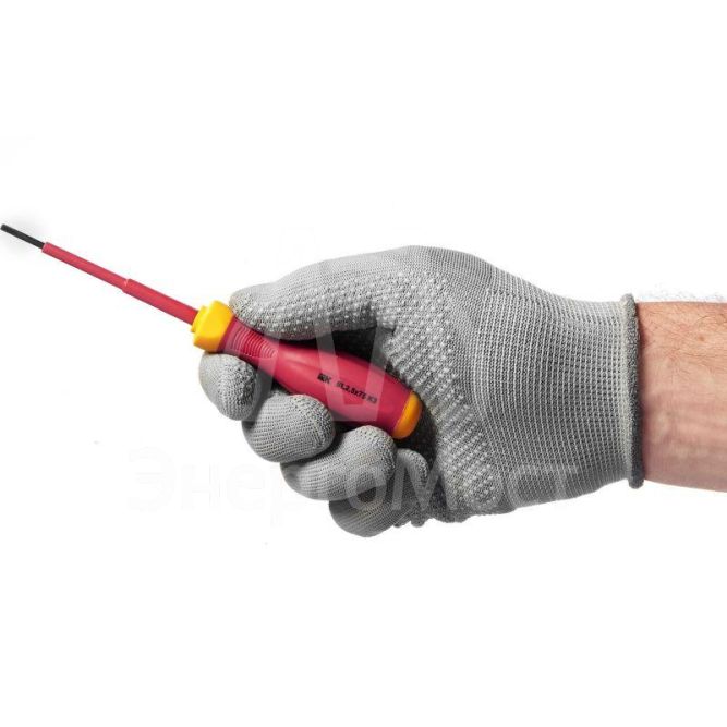 Отвертка диэлектрическая шлицевая SL2.5х75 K3 1000В ARMA2L 3 IEK A2L3-SC30-K3-SL-25-075