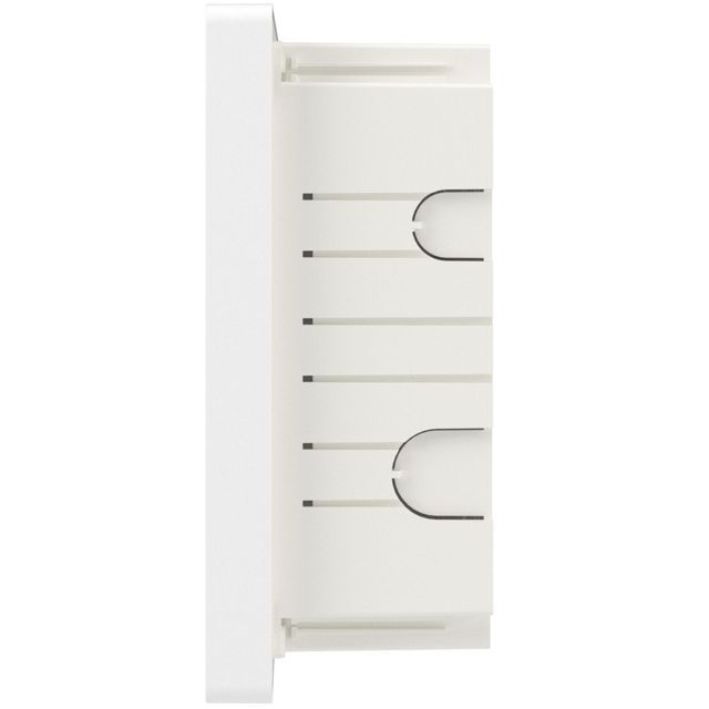 Щиток встраиваемый FRAME 18мод. с бел. дверцей с 2 шинами PEN на 8 и 10 отверст. бел. DKC F18B1WW