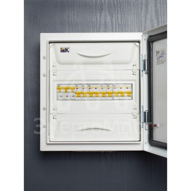 Выключатель автоматический модульный 1п B 16А 4.5кА ВА47-29 IEK MVA20-1-016-B