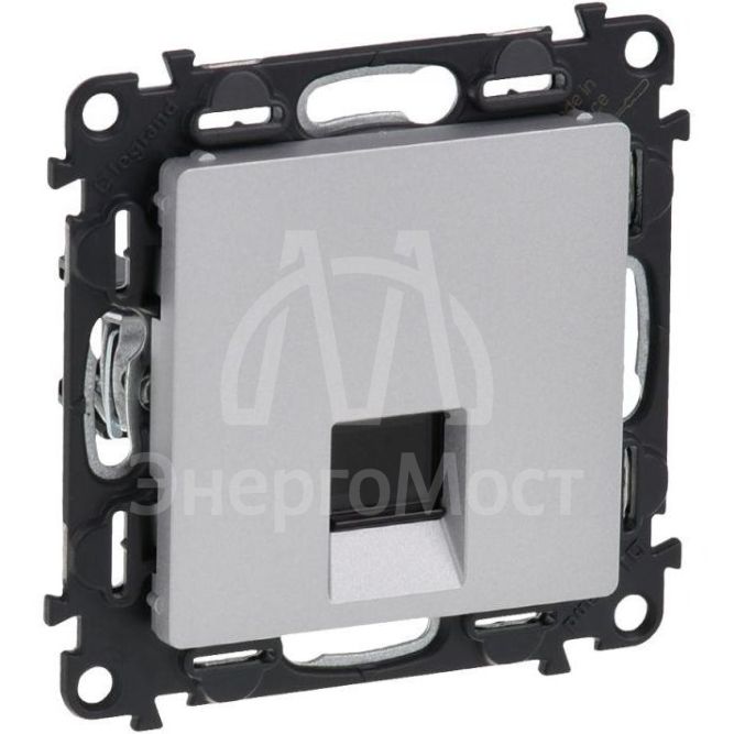 Механизм розетки комп. 1-м Valena Life RJ45 CAT.5E UTP с лицевой панелью алюм. Leg 753640