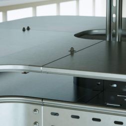 Крышка для лотка осн.200 L3000 сталь 0.7мм с заземл. цинк-ламель DKC 35524ZL