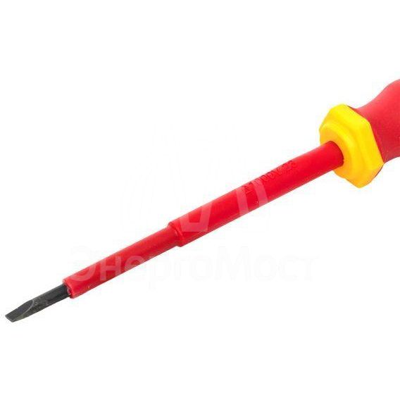 Отвертка SL4х100мм Master 1000В Basic EKF sl-4-100-mas-in