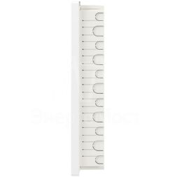 Щиток встраиваемый FRAME 36мод. с бел. дверцей с 4 шинами PEN (2шт на 8 отверст. и 2шт на 10 отверст.) бел. DKC F36B1WW