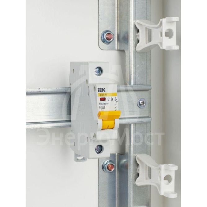 Выключатель автоматический модульный 1п B 10А 4.5кА ВА47-29 IEK MVA20-1-010-B