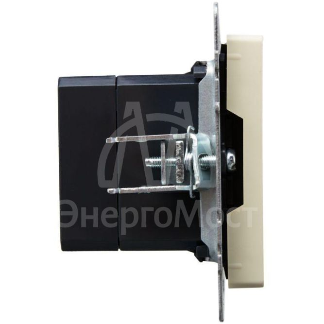 Розетка BRITE USB A+C 18Вт РЮ11-1-БрКр беж. IEK BR-U22-018-K10