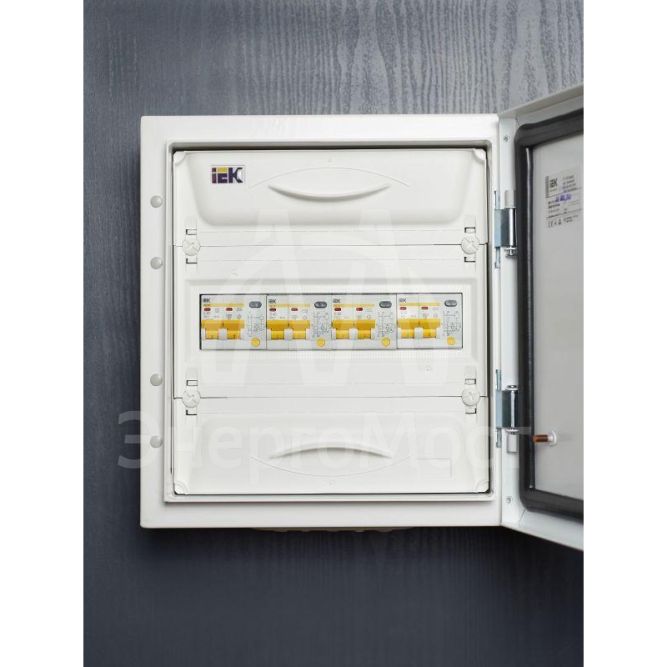 Выключатель автоматический дифференциального тока 2п C 32А 100мА тип AC 4.5кА АД-12 IEK MAD10-2-032-C-100