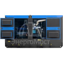 Дизельный генератор ТСС ЭД-250-Т400 в шумозащитном кожухе на прицепе