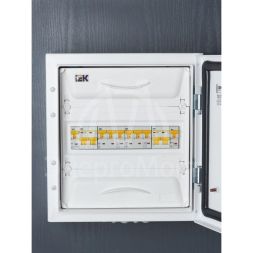 Выключатель автоматический модульный 3п C 50А 6кА ВА47-60M IEK MVA31-3-050-C