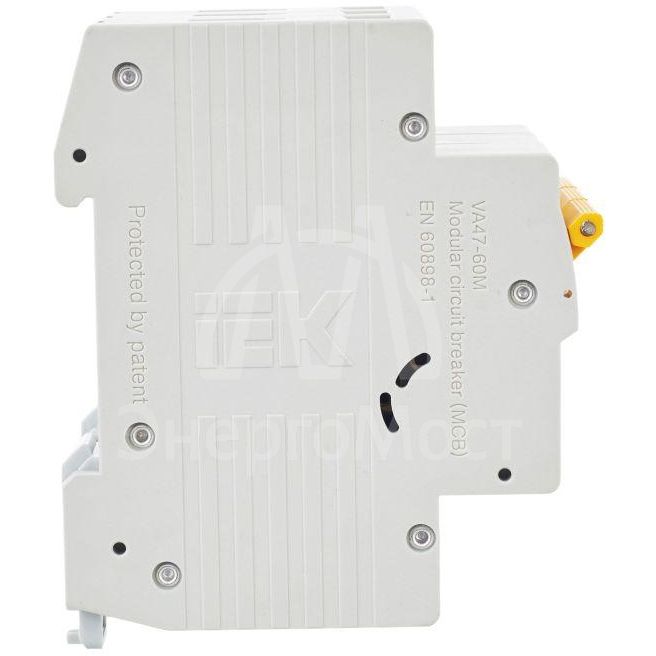 Выключатель автоматический модульный 3п C 50А 6кА ВА47-60M IEK MVA31-3-050-C