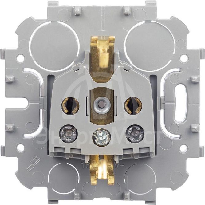 Розетка 1-м ОП Quteo 16А с заземл. бел. Leg 782211